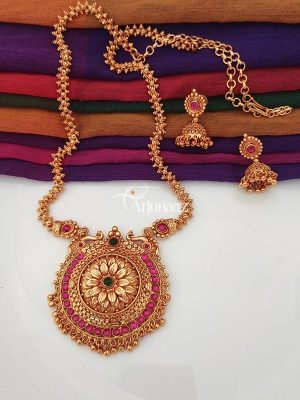 Antique Long Chain with Pendant