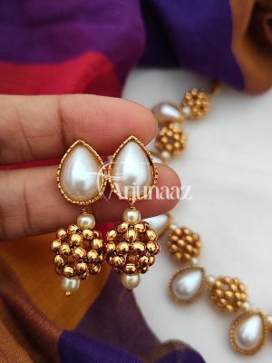 Stunning Antique Beaded Necklace