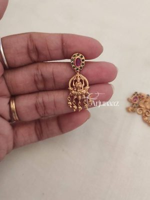 Elegant Lakshmi Design Choker