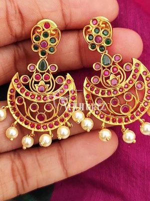 Beautiful Chandbali Design Necklace