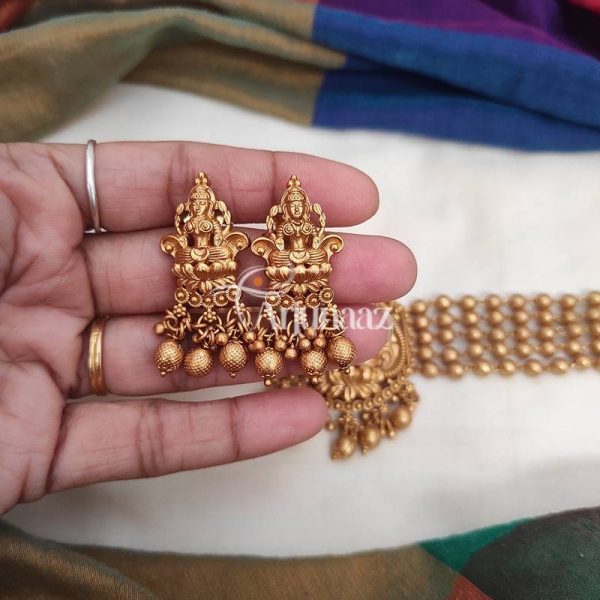 Traditional Wear Lakshmi Design Choker