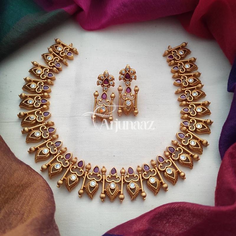 Red Stones Gold Polish Mango Design Necklace For Bharatanatyam Dance And  Temple Buy Online
