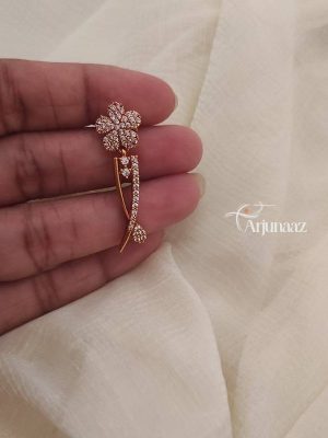 Glorious Flower Design Necklace