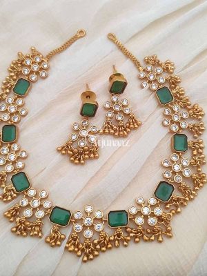 Luxurious Loreal Matte Fininsh Necklace