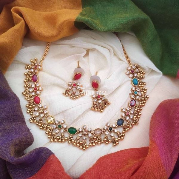 Gorgeous Navarathna Loreal Necklace