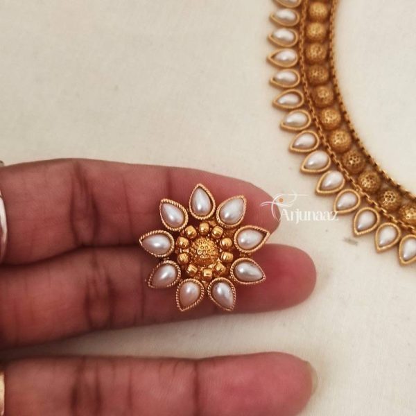 Stunning Pearl Mallu Necklace
