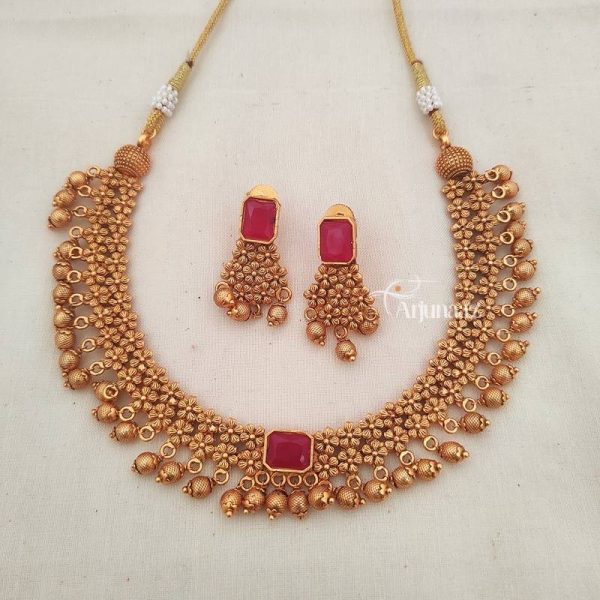 Marvelous Golden Beads Necklace