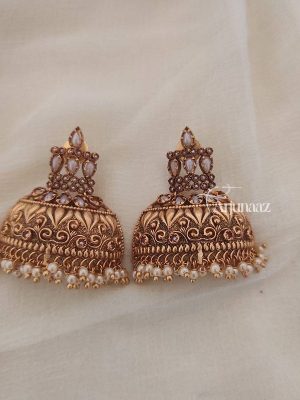 Beautiful Pearl Halfcut Earrings