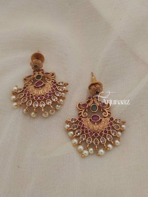 Beautiful Chandbali Elite Earrings