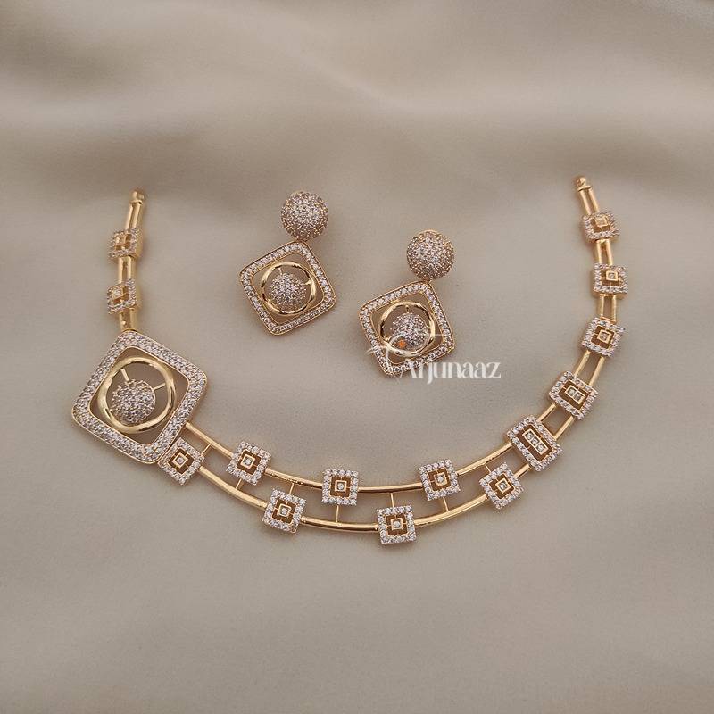 Unkar jewelry Korean Rose gold necklace at best price in Mumbai | ID:  2849150259848