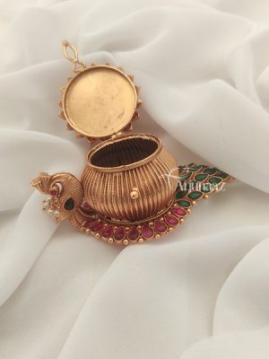 Peacock Bird Design Kumkum Box