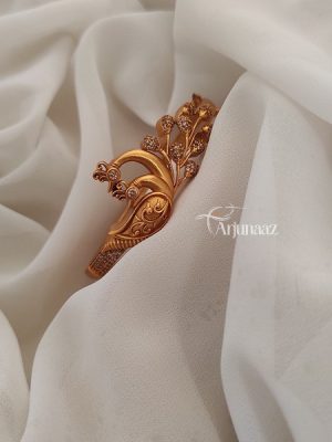 Pretty Peacock Design Bracelet