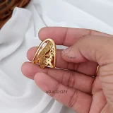 Stunning Peacock Finger Ring