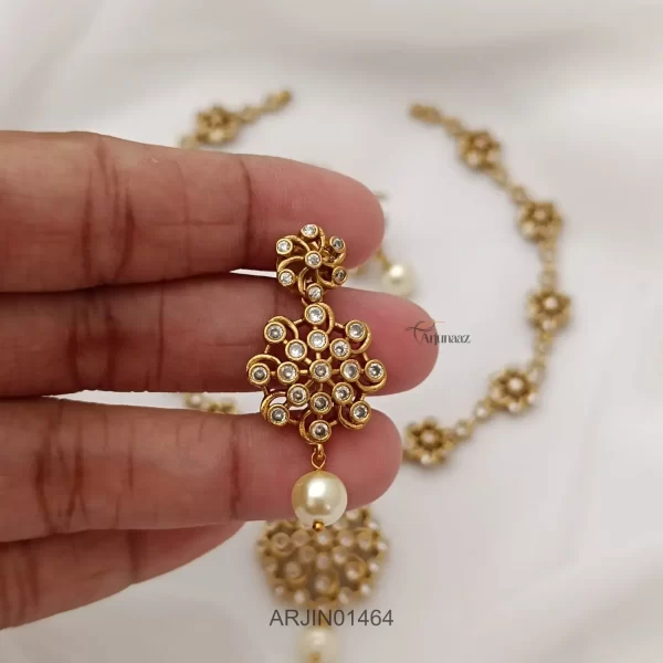 Floral Design Daimond Replica Necklace