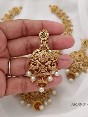 White Beaded Stone Bold Necklace