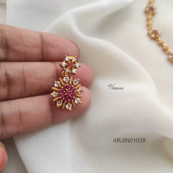 Gorgeous Diamond Replica Necklace