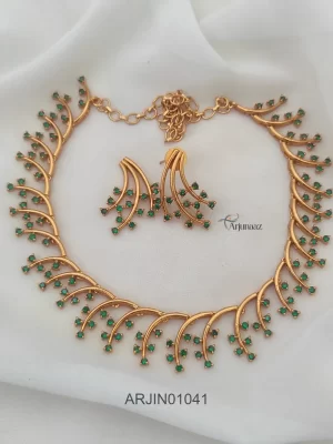 Pretty Mallu Style Green Necklace