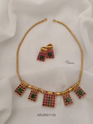 Traditional Kemp Style Necklace