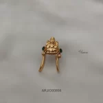 Emerald Lakshmi Finger Ring