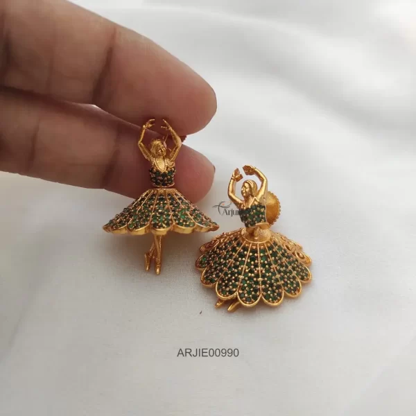 Cute Butta Bomma Emeralds Earrings