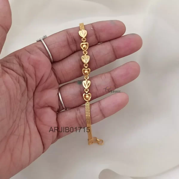 Gold Look Heart Shape Bracelet