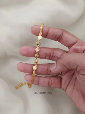 Heart Design Forming Bracelet