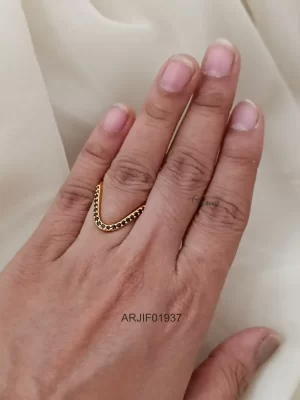 Black Stone Vanki Finger Ring