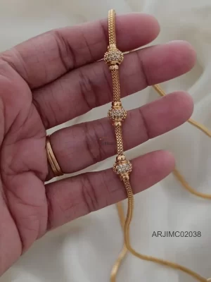 White Stone Ball Mugappu Chain
