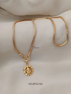 Gold Look Alike Vinayaka Pendant Chain