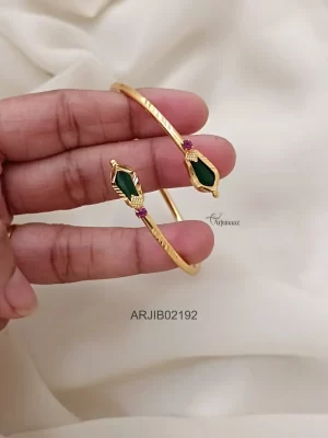 Kerala Style Nagapadam Bracelet