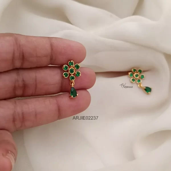 Daimond Look Floral Green Earrings