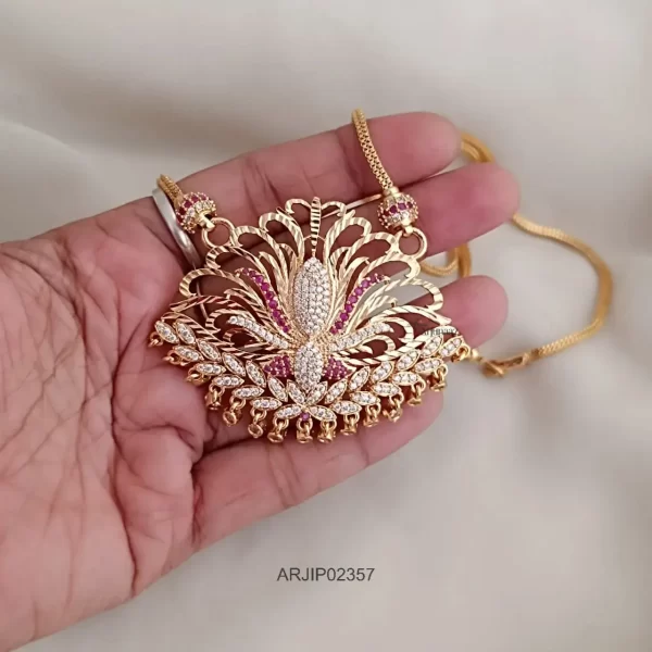 Vaagai Flower Ruby & White Stone Pendant Chain