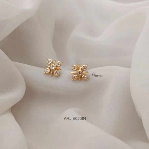 Diamond Look White Stone Floral Stud Earrings