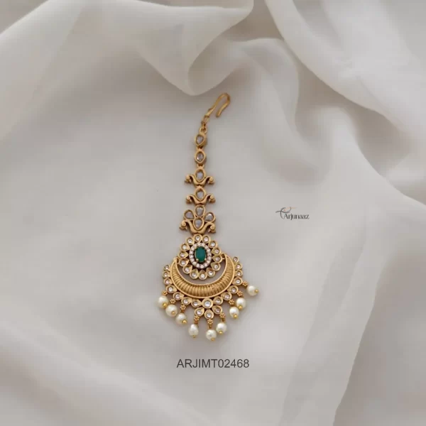 Green and White Stone Tikka