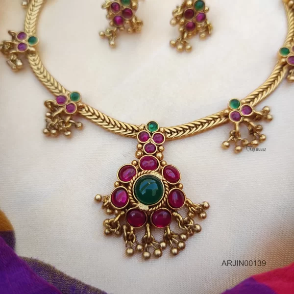 Traditional Pink & Green Stone Attigai Necklace