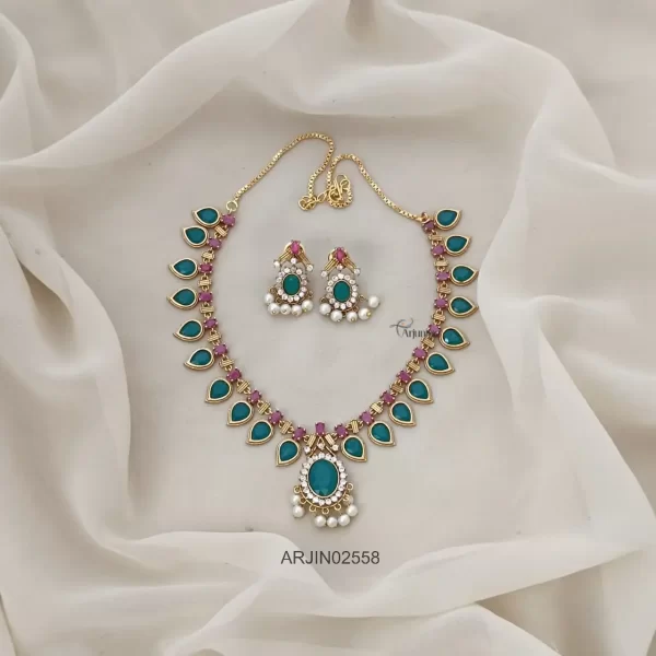 Traditional Palakka Necklace Set