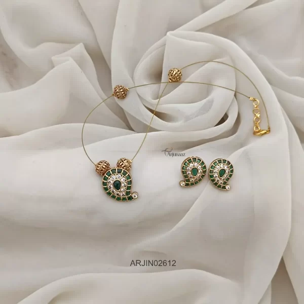 Green & White Mango Invisible Necklace