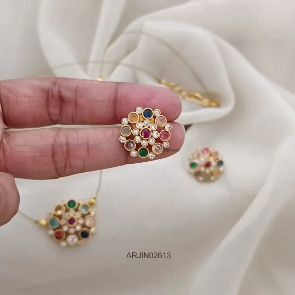 Navarthna Invisible Necklace Set