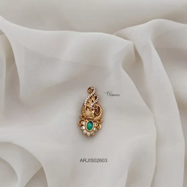 Traditional Peacock Saree Pin