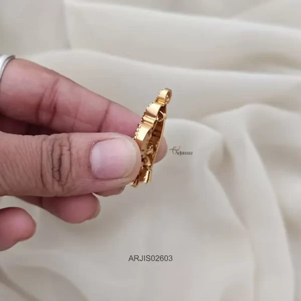 Traditional Peacock Saree Pin