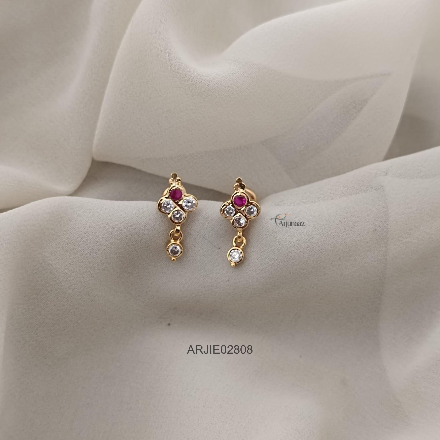 2808-01 Ruby & White Screw Back Earrings