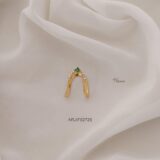 Floral Green and White Vanki Finger Ring