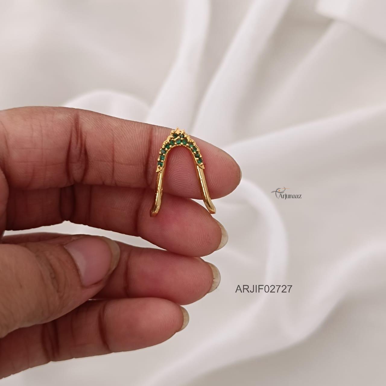 2727-01 Traditional Green Stone Vanki Finger Ring