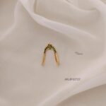 Traditional Green Stone Vanki Finger Ring