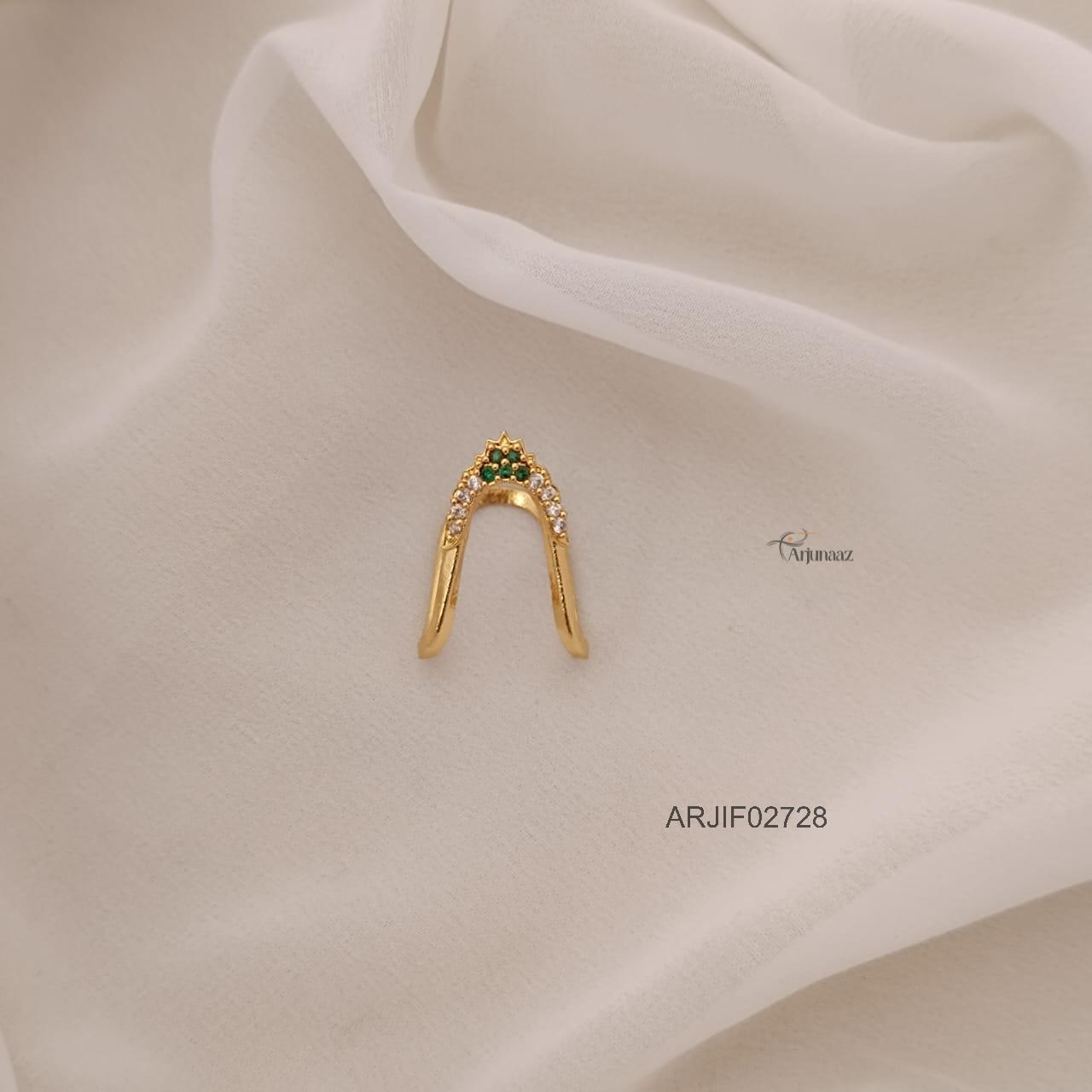 2728-02 Green and White Vanki Finger Ring