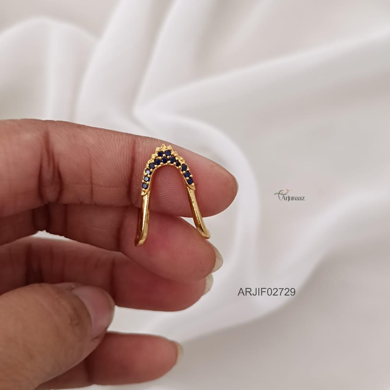 2729-01 Black Stone Vanki Finger Ring