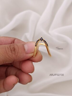 Simple Stone Vanki Finger Ring