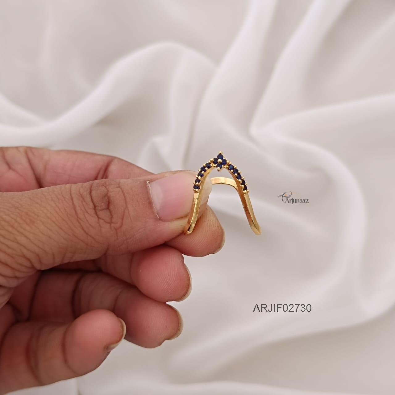 2730-01 Simple Stone Vanki Finger Ring