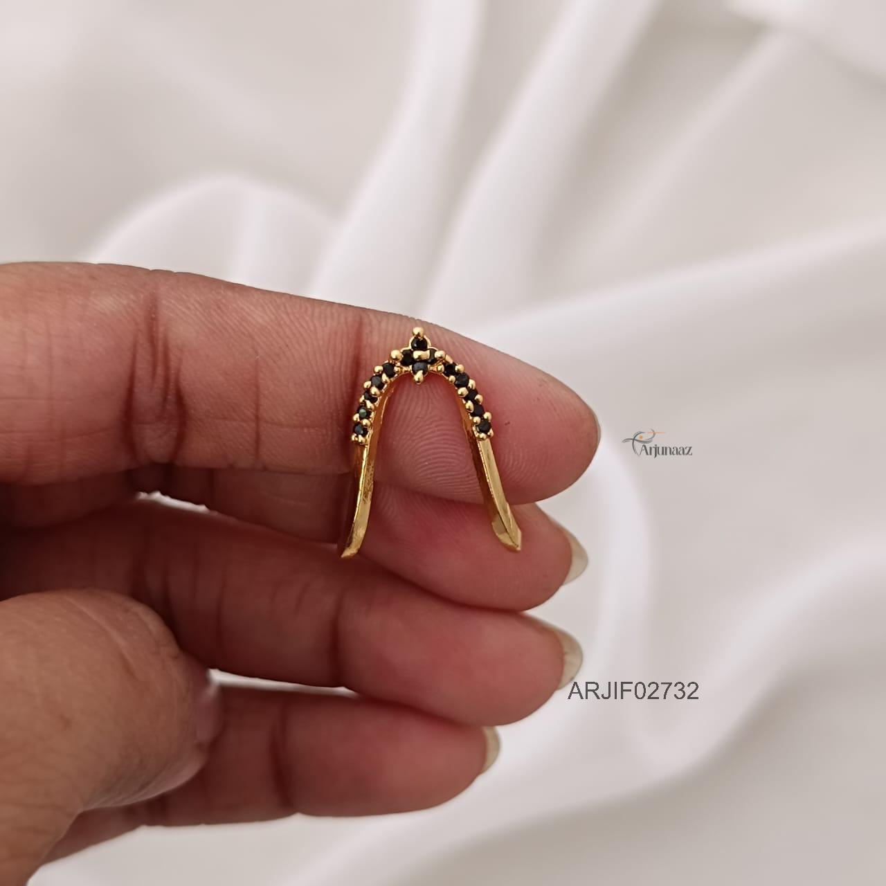 2732-01 Black Stone Vanki Finger Ring ARJIF02732
