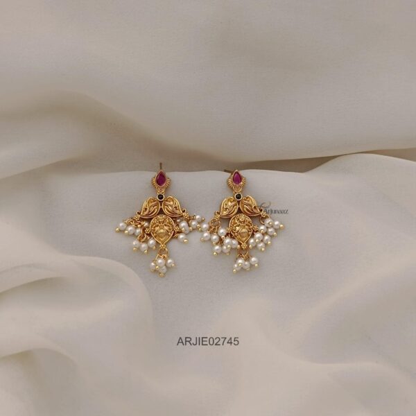 Antique Leaf Pearl Earrings - Ruby & Green